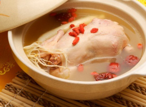 女性补血食谱推荐,女人补血补气食谱 美容护肤网