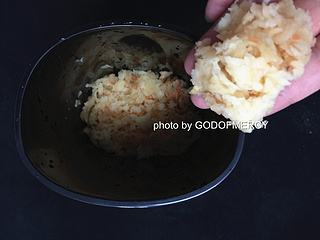 夏季美容美体的秘密:原汁原味的木瓜胡萝卜汁的做法步骤:14