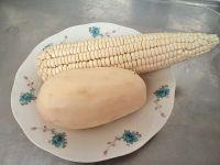 玉米莲藕红豆汤的做法步骤2
